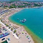 Luxury Seafront Villa, Sibenik Guest house 4*