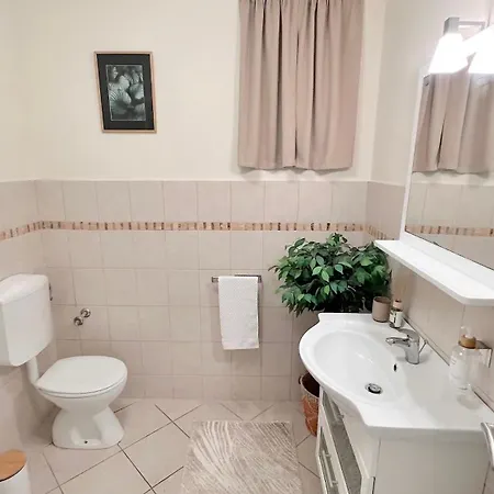 Luxury Seafront Villa, Sibenik Guest house