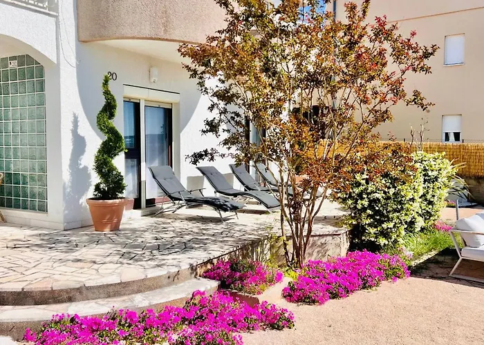 Luxury Seafront Villa, Sibenik 4* Brodarica (Sibenik-Knin)