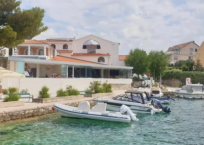 Luxury Seafront Villa, Sibenik 4* Brodarica (Sibenik-Knin)
