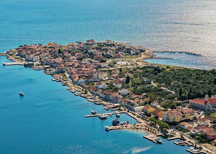 Luxury Seafront Villa, Sibenik